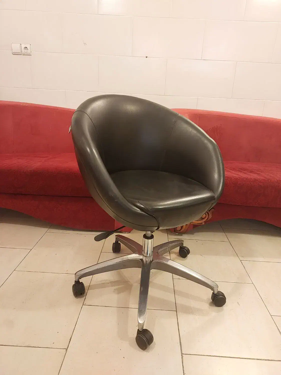 صندلی مارک شرکتی لیو|صندلی و نیمکت|ارومیه, |دیوار