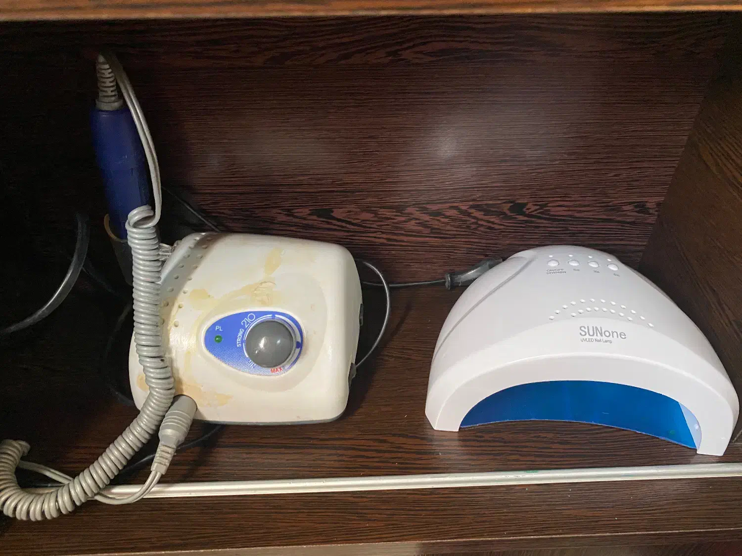 ابزار کاشت ناخن به همراه ‌سوهان برقی استرانگ اصل|آرایشی، بهداشتی، درمانی|رشت, استقامت ۱|دیوار