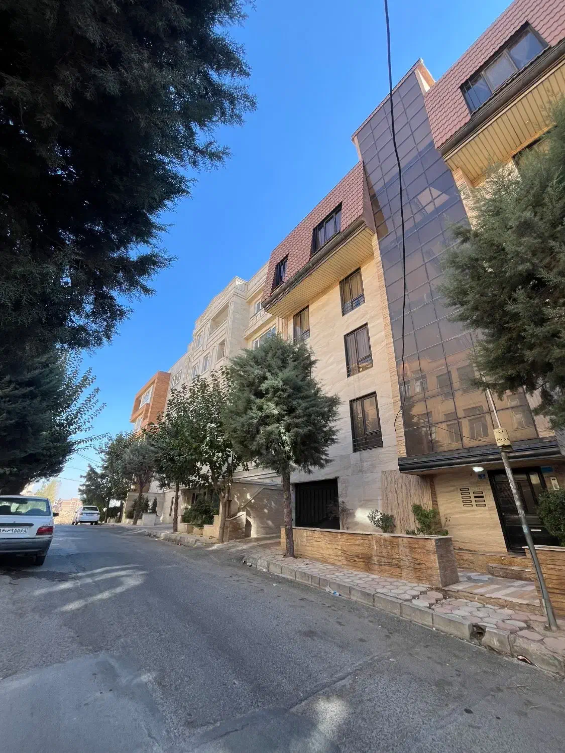 اجاره آپارتمان خوش نقشه دلباز|اجارهٔ آپارتمان|هشتگرد, فاز ۱ مهستان|دیوار