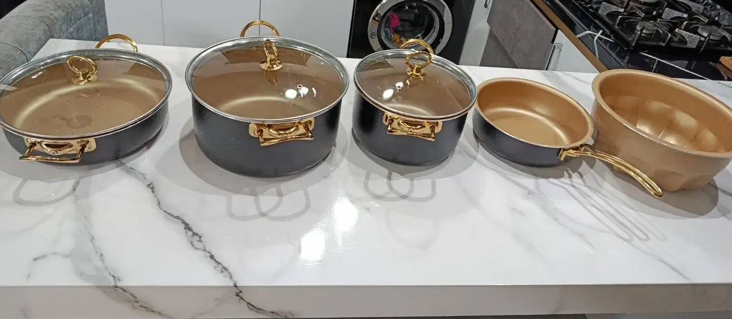 سرویس قابلمه ۱۵پارچه وارمی|ظروف پختوپز|شاهینشهر, خبرنگار|دیوار