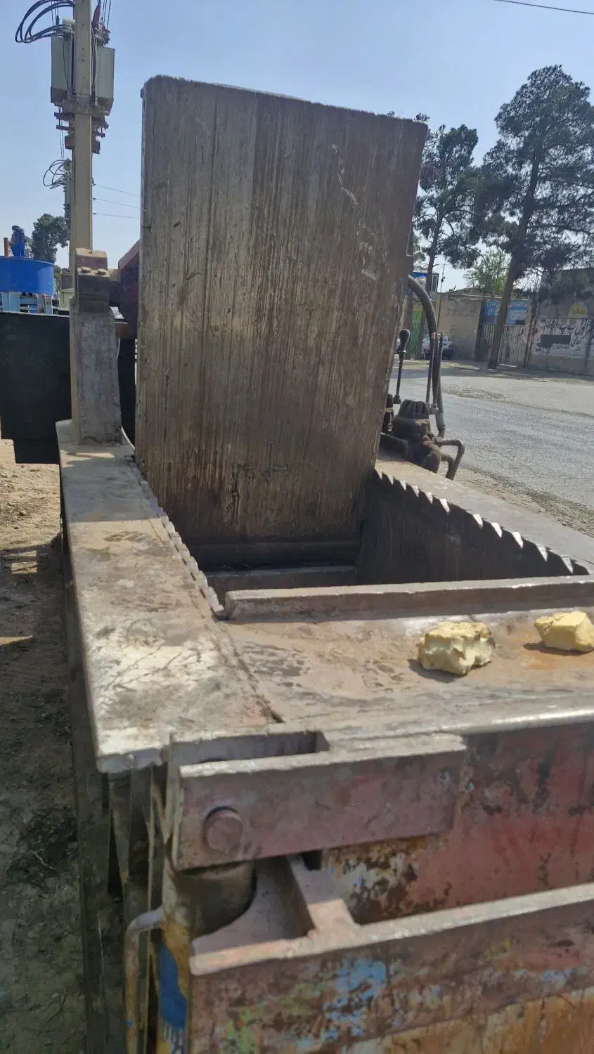 دستگاه مچاله کن اهن پرس اهن قوی حلب قوطی فشرده|ماشینآلات صنعتی|باقرشهر, |دیوار