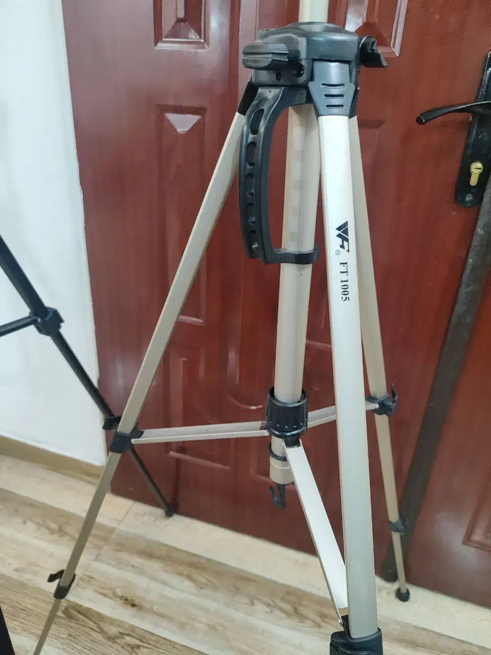 پایه دوربین|دوربین عکاسی و فیلمبرداری|مشهد, گلبرگ|دیوار