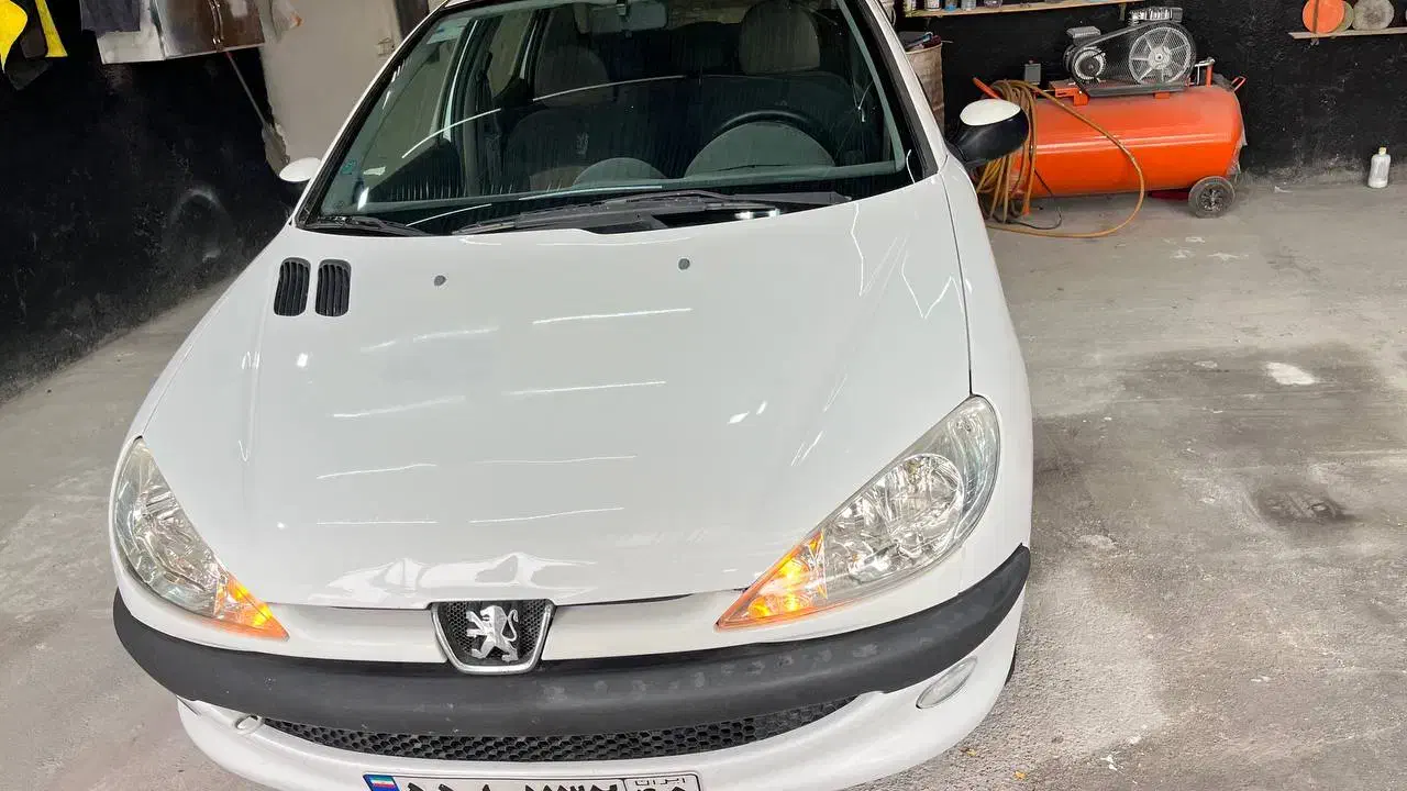 واکس پولیش.صافکاری. و لیسه گیری( قیمت استثنایی)|خدمات موتور و ماشین|کرمان, |دیوار