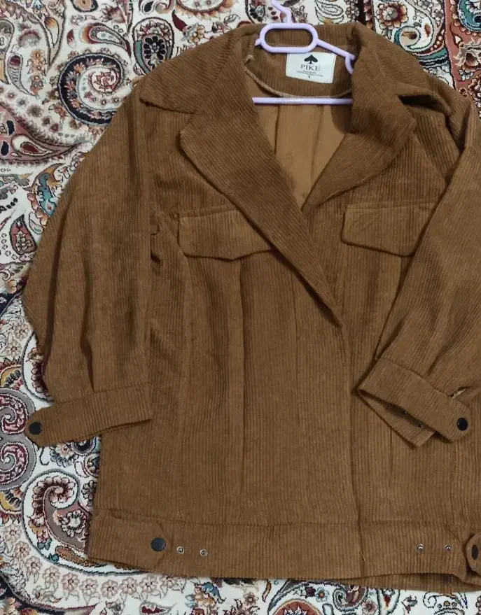 لباس|لباس|اصفهان, جلالیه|دیوار