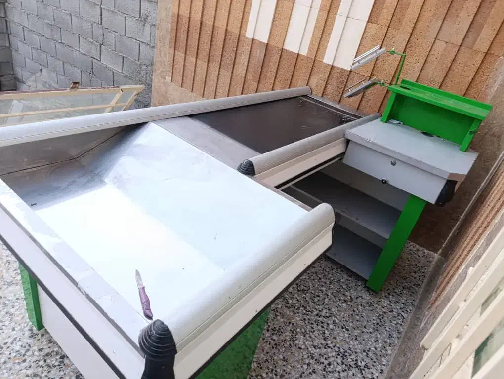 قفسه وصندوق فروشگاهی|فروشگاه و مغازه|شهرضا, |دیوار