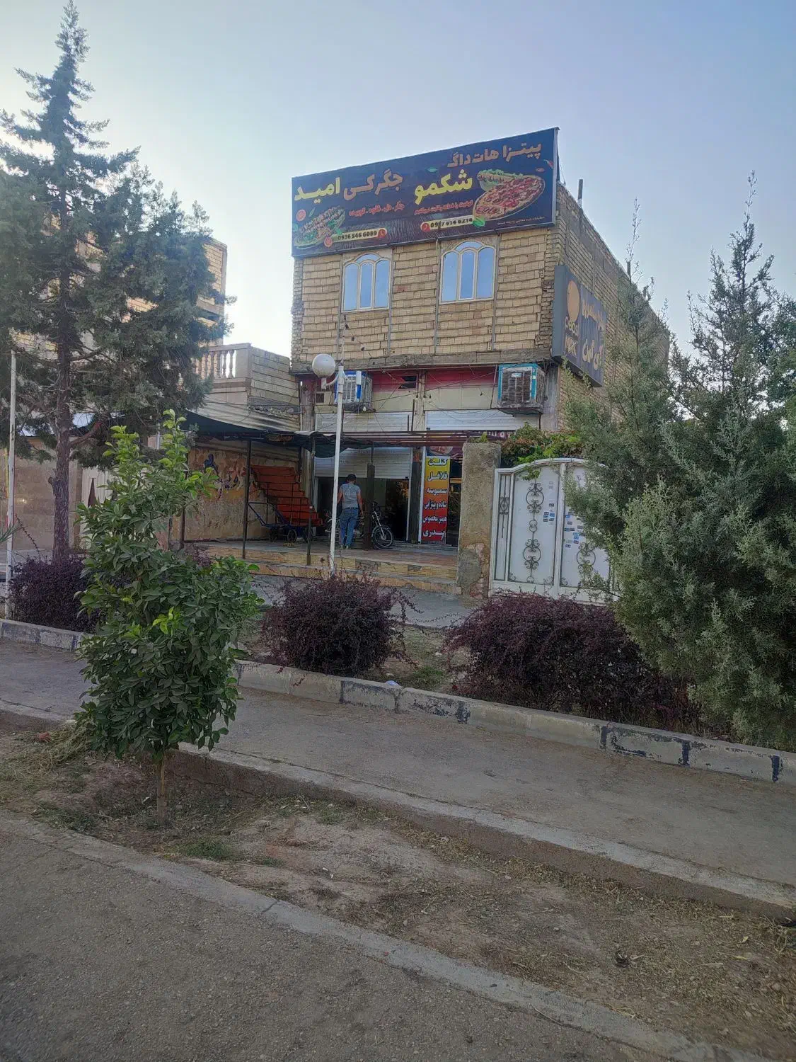 اجاره مغازه بلوار نواب صفوی|اجارهٔ مغازه و غرفه|شیراز, کوشک میدان|دیوار
