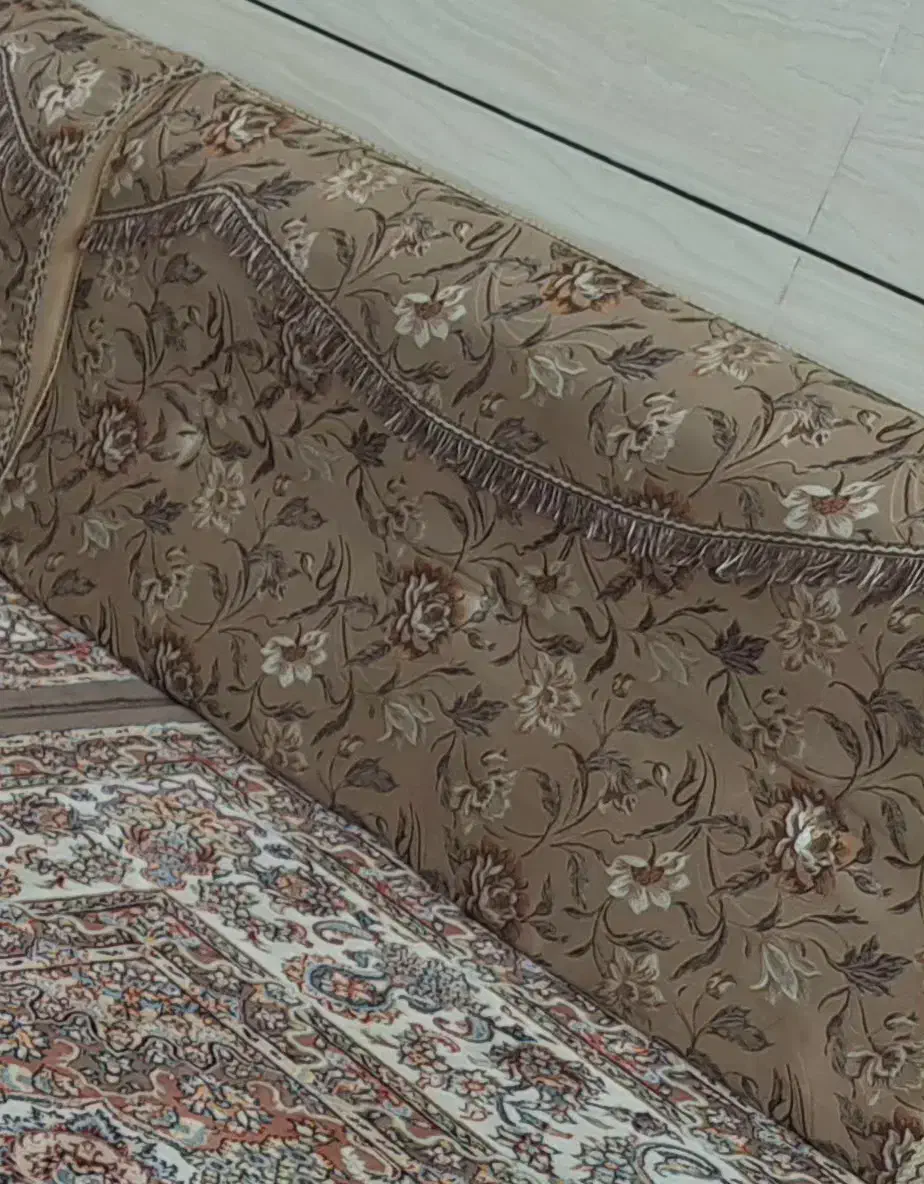 پشتی|پشتی|مهران (ایلام), |دیوار