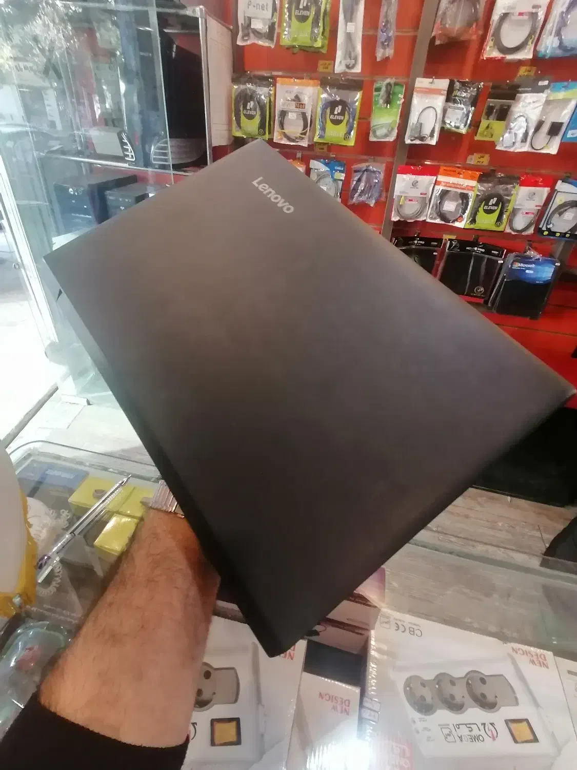 لپ تاپ لنوو  بسیار تمیز|رایانه همراه|شیراز, سینما سعدی|دیوار