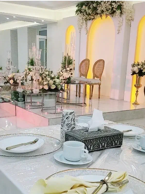 باغ تالار رویال مجری مراسمات عقدعروسی تولدصفرتاصد|خدمات پذیرایی، مراسم|تبریز, |دیوار