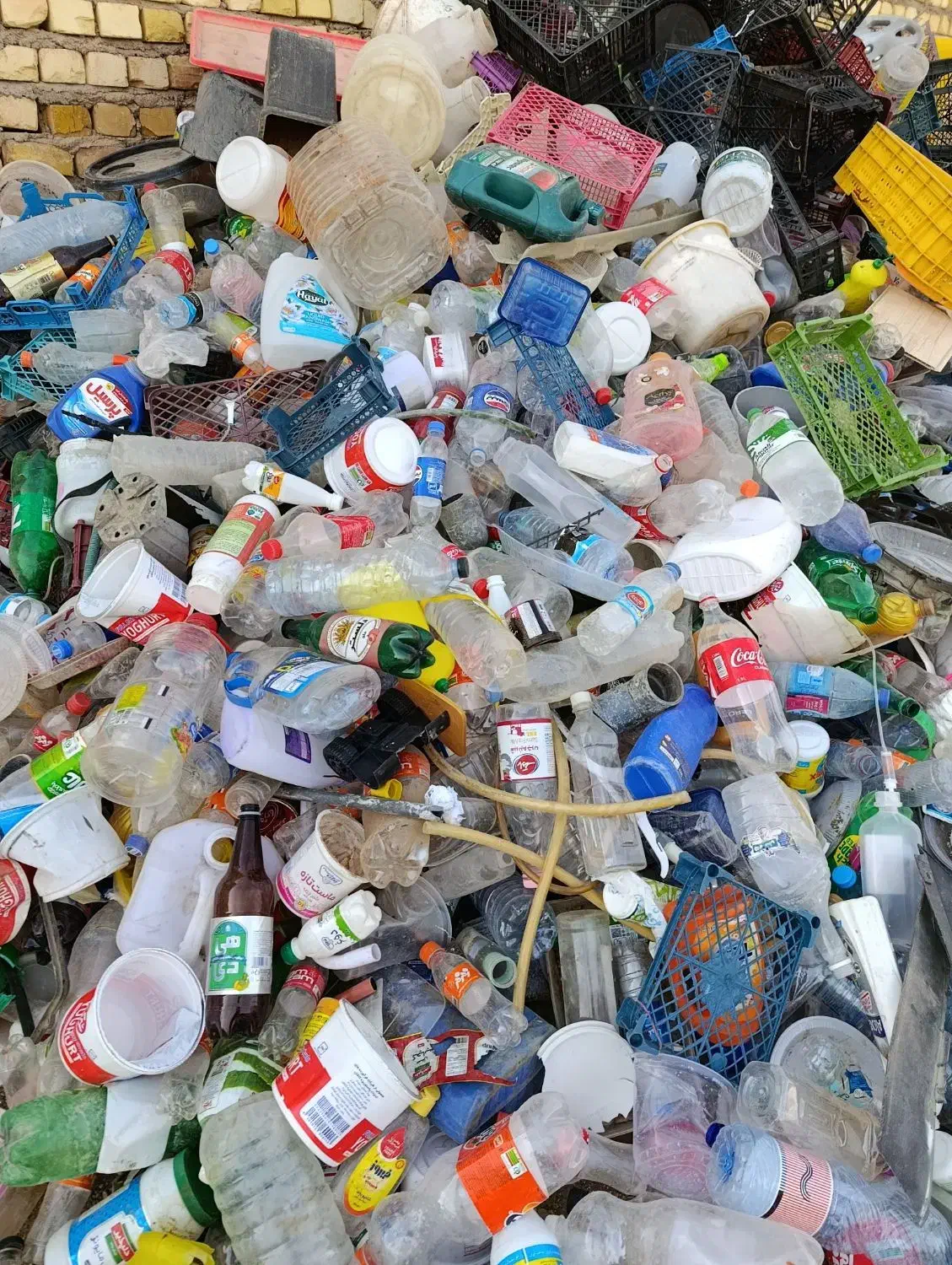 خرید ضایعات و پسماند خشک|عمده‌فروشی|آران و بیدگل, |دیوار