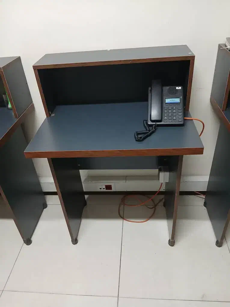 فروش تعدادی میز اپراتوری|مبلمان اداری|تهران, سهروردی|دیوار