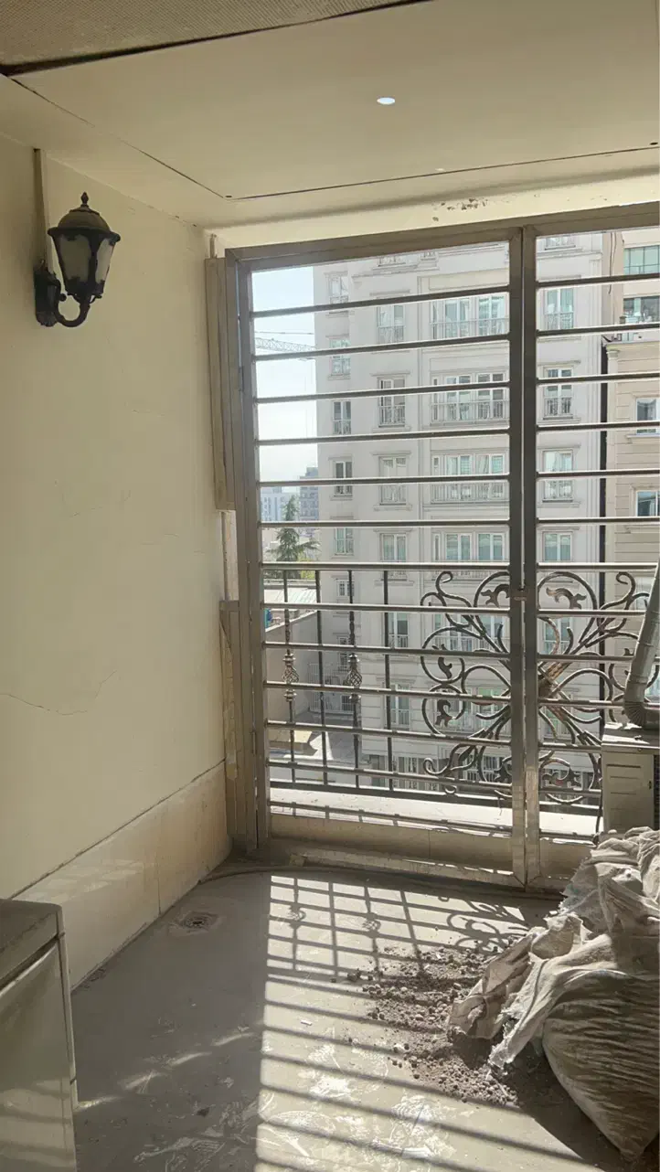 ولنجک ۲۷۰متر/موقعیت اداری/نیاز به بازسازی/۲پارکینگ|فروش دفتر کار، اتاق اداری، مطب|تهران, ولنجک|دیوار