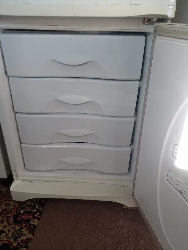 یخچال|یخچال و فریزر|هرسین, |دیوار