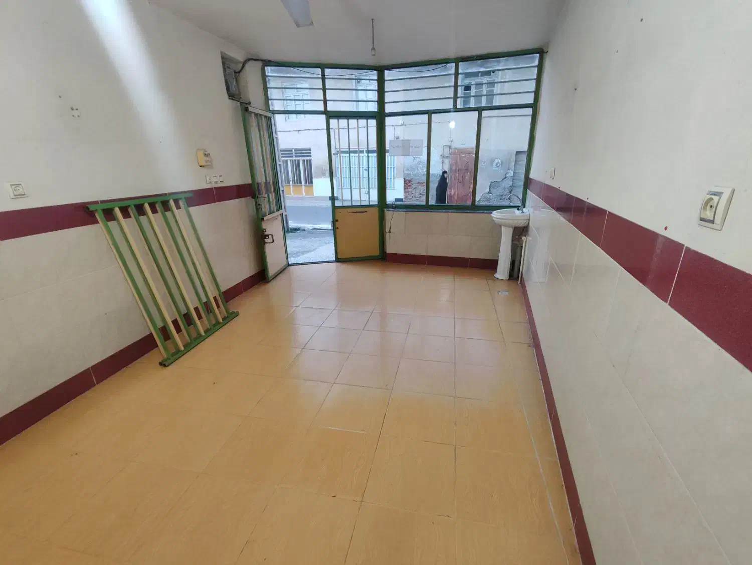 اجاره مغازه|اجارهٔ مغازه و غرفه|بندر گز, |دیوار