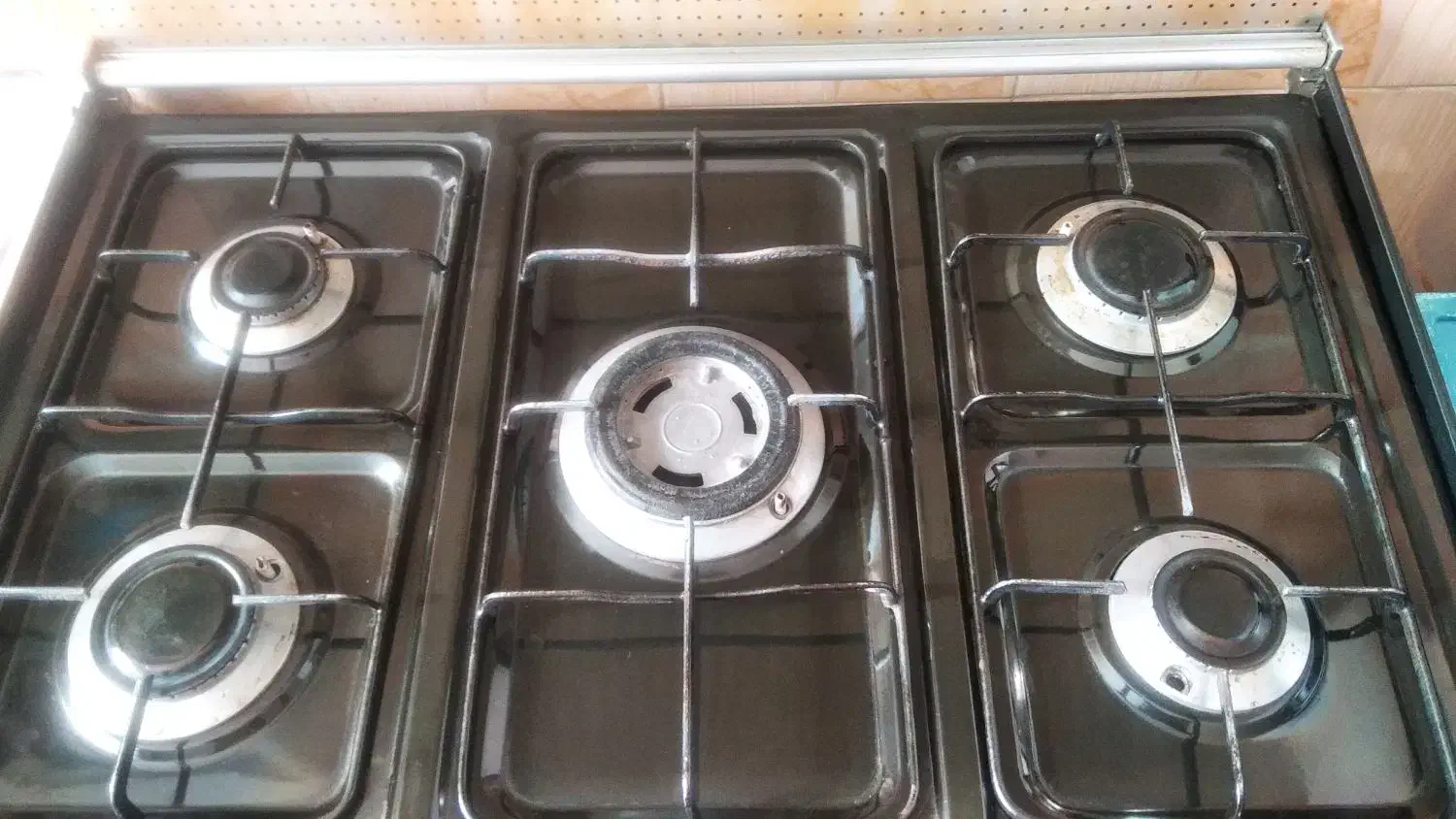 اجاق گاز 5شعله|اجاق گاز و لوازم برقی پختوپز|پیرانشهر, |دیوار