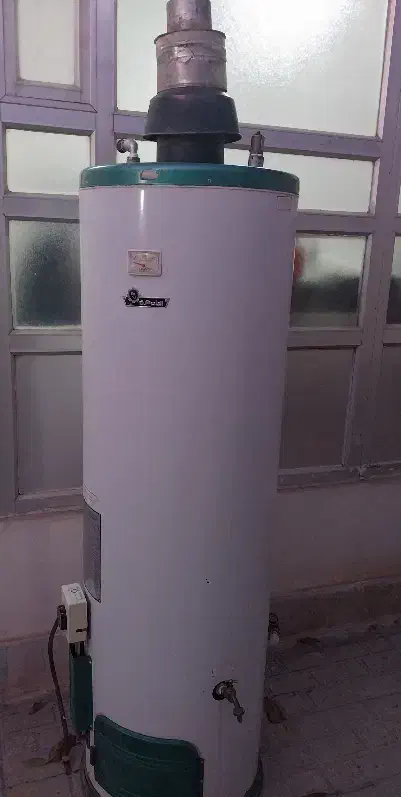 آبگرمکن مخزن بزرگ|آبگرمکن، پکیج، شوفاژ|قوچان, |دیوار