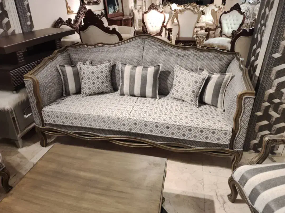 مبل کوئین قالب اصلی و تخصص تعمیرات مبلمان|مبلمان خانگی و میز عسلی|اردبیل, |دیوار