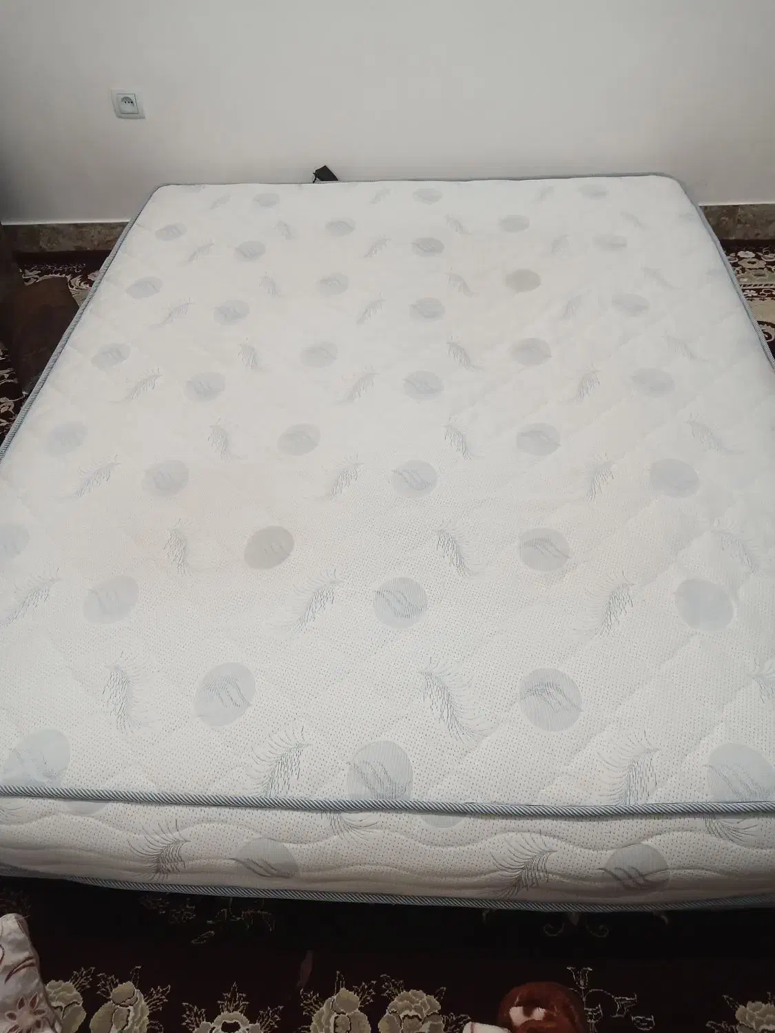 تشک‌‌|تشک تختخواب|شیراز, شاپورجان|دیوار