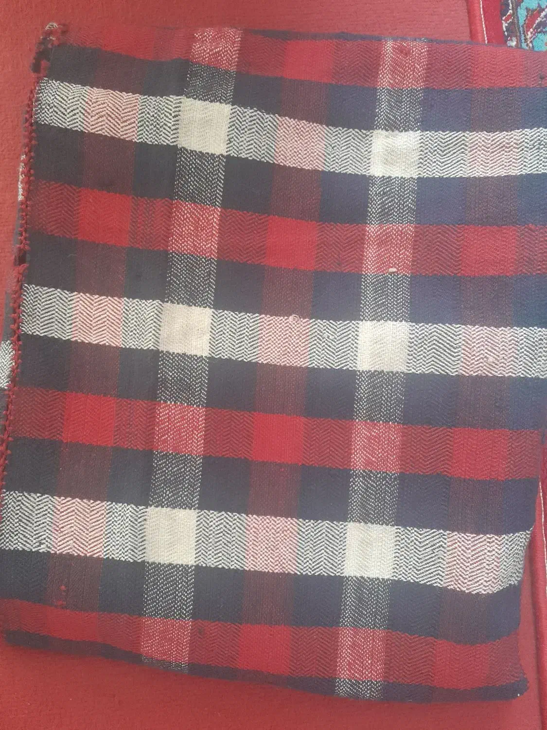 ماشته سالم|گلیم، جاجیم، گبه|خرمآباد, |دیوار