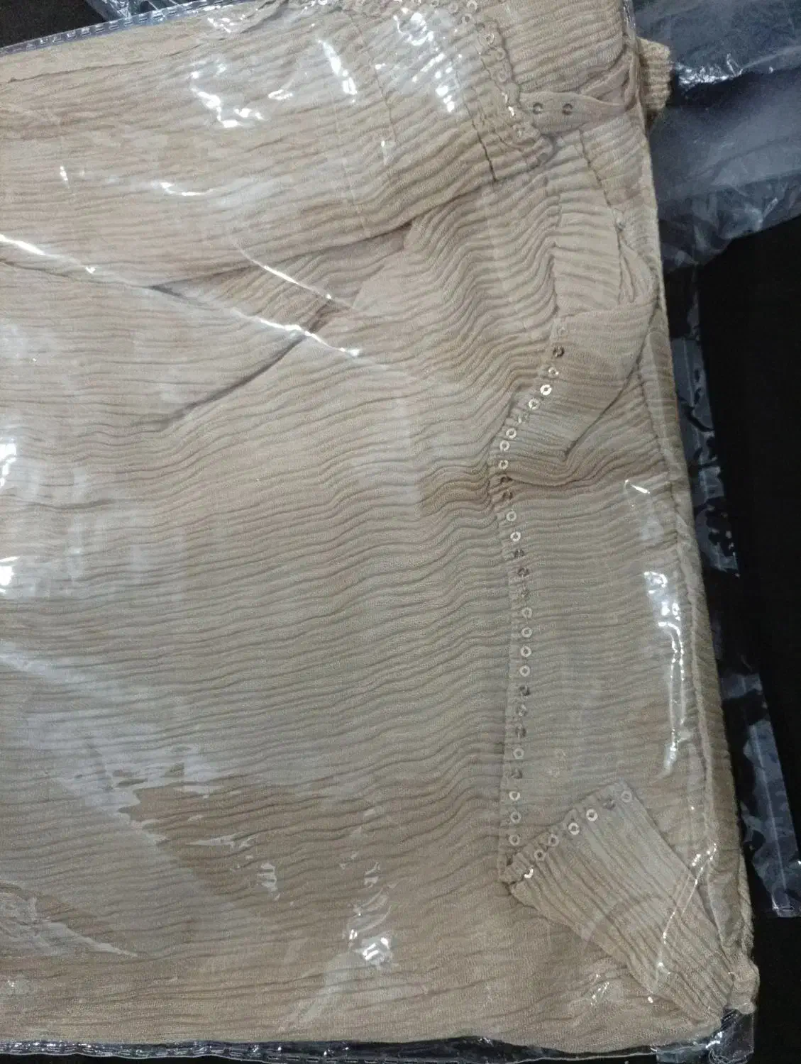 فروش خونگی درجه یک|لباس|ازنا, |دیوار