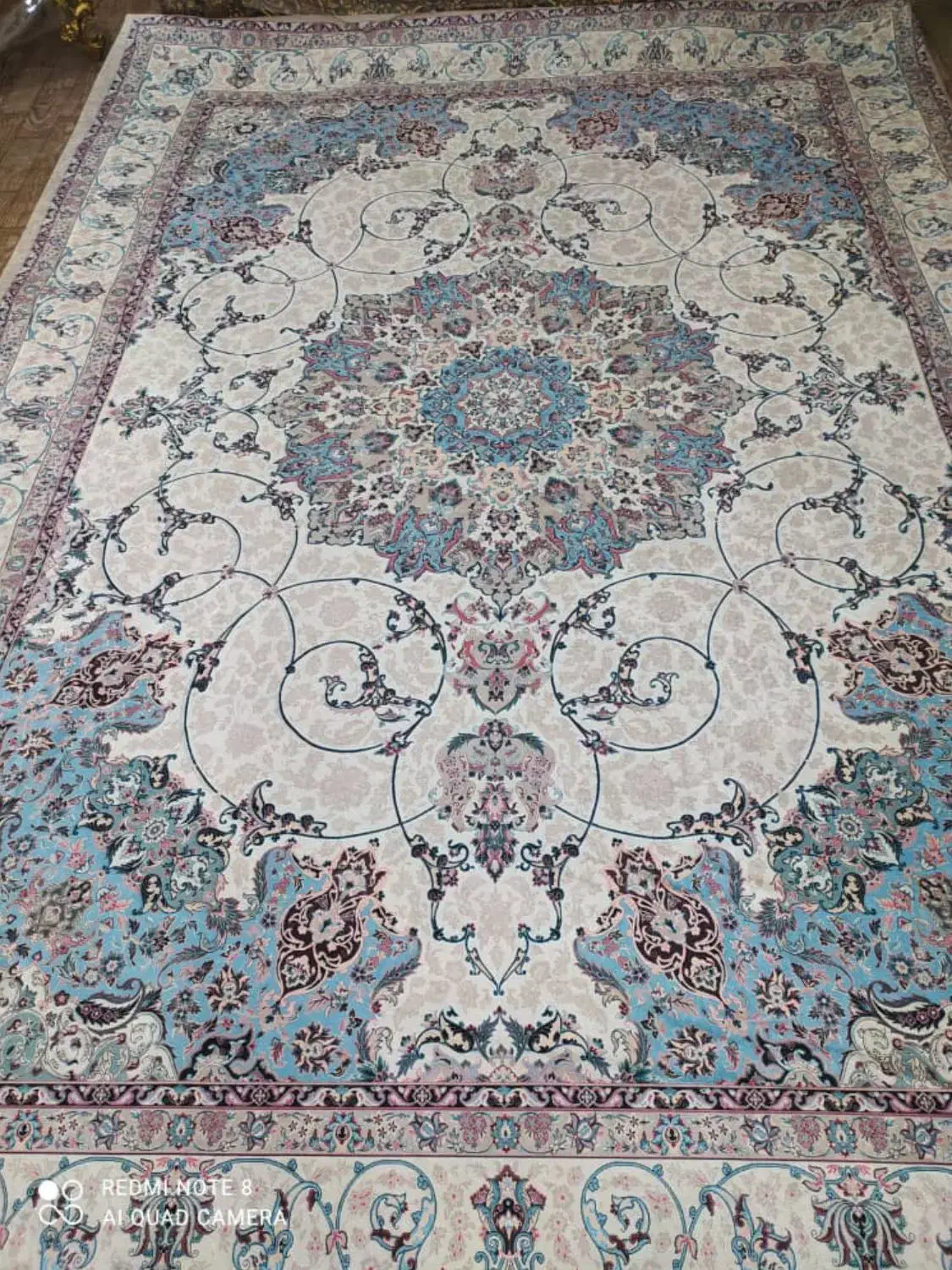 روفرشی کشدار مخمل برند باران سنگین وزن 9متری|روفرشی|بهبهان, |دیوار