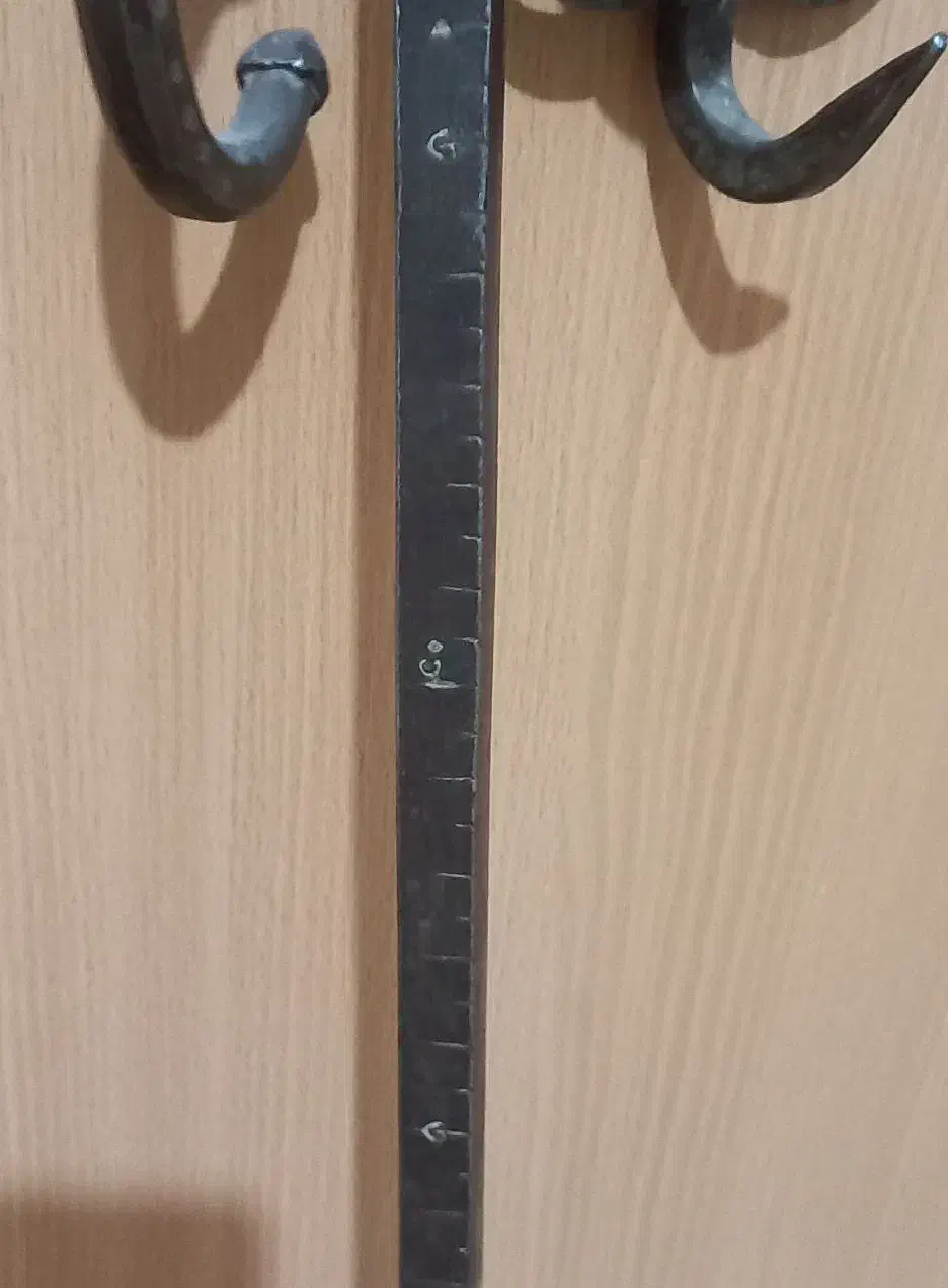 قپان فولادی قدیمی|کلکسیون اشیاء عتیقه|گلپایگان, |دیوار