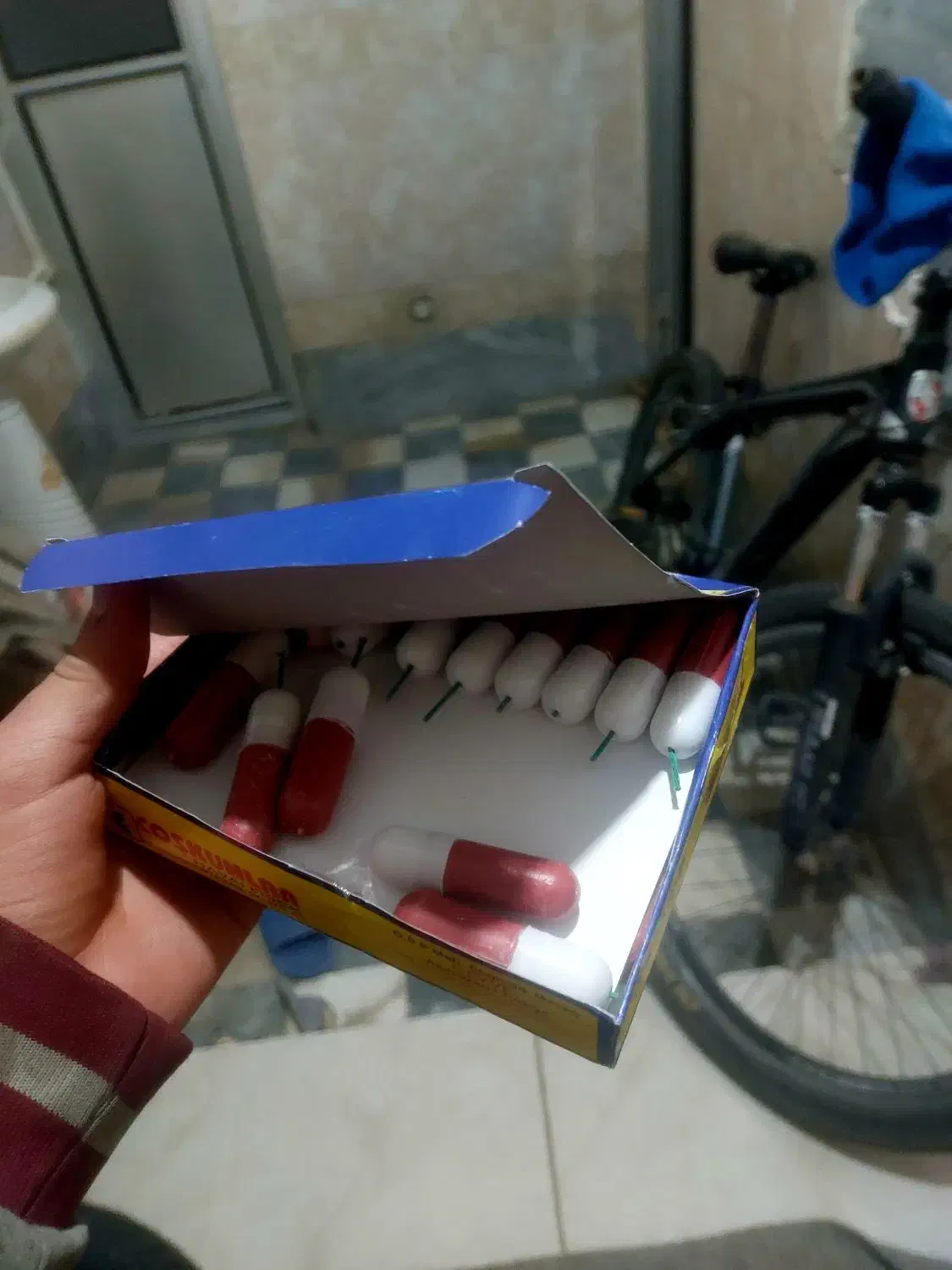 ترقه مجاز مجاز|اسباب‌‌بازی|قم, ولیعصر|دیوار