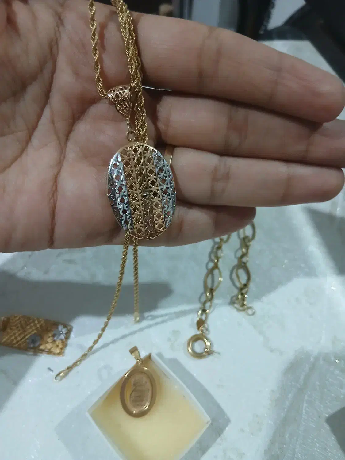 طلا|جواهرات|گرمسار, |دیوار