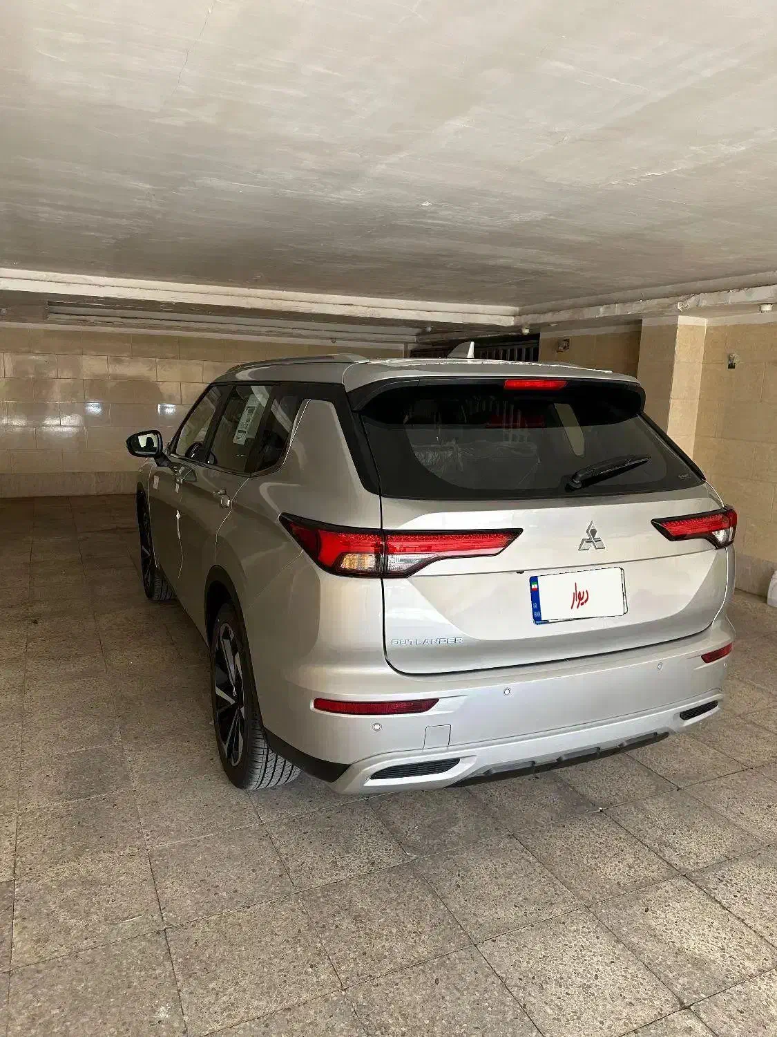 میتسوبیشی اوتلندر ۲۰۲۵|خودرو سواری و وانت|اهواز, فاز ۱ پادادشهر|دیوار