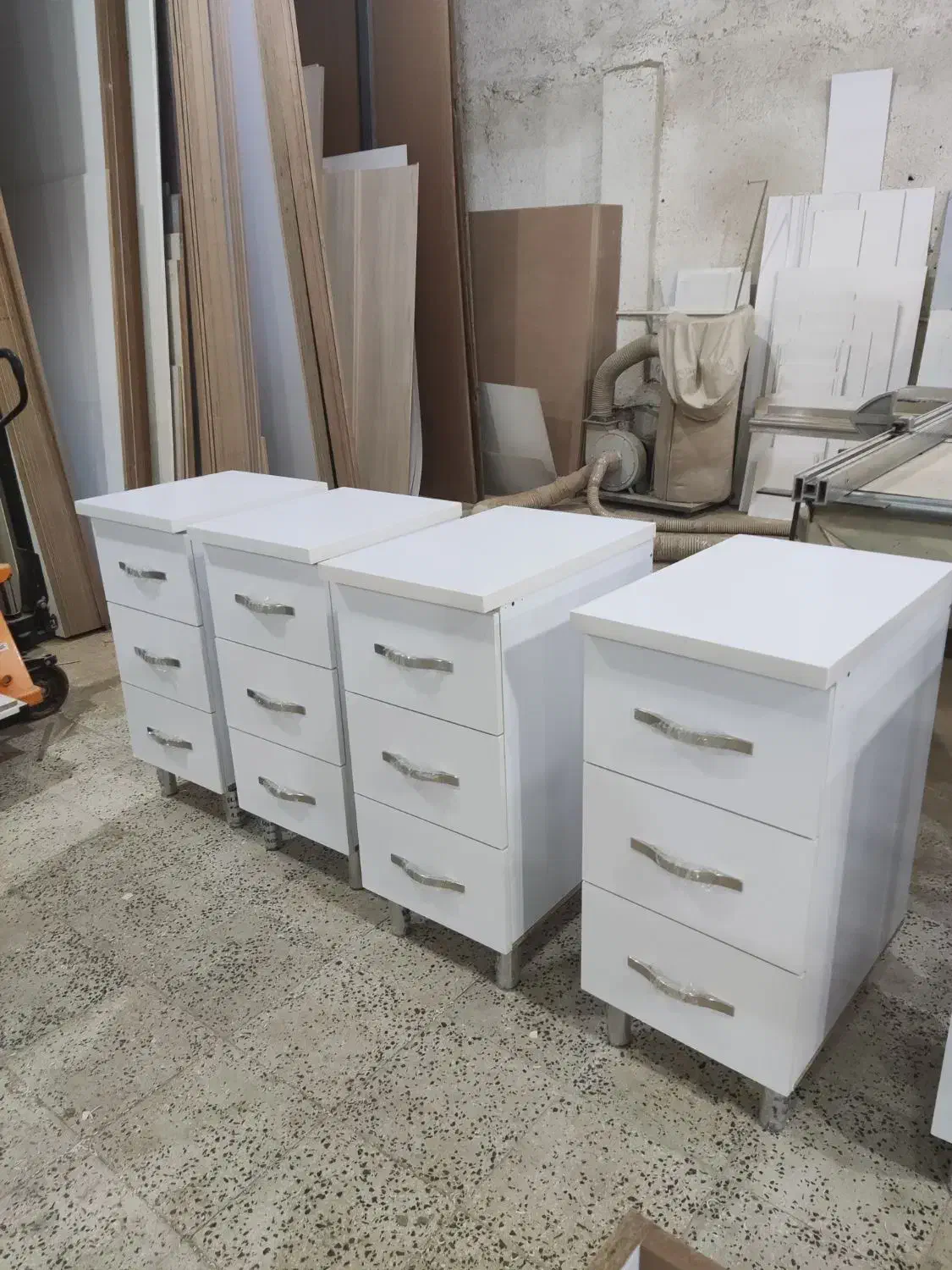 کابینت آماده 3 کشویی تکی با ریل ساچمه ای|مصالح و تجهیزات ساختمان|تهران, شکوفه (عبدل آباد)|دیوار