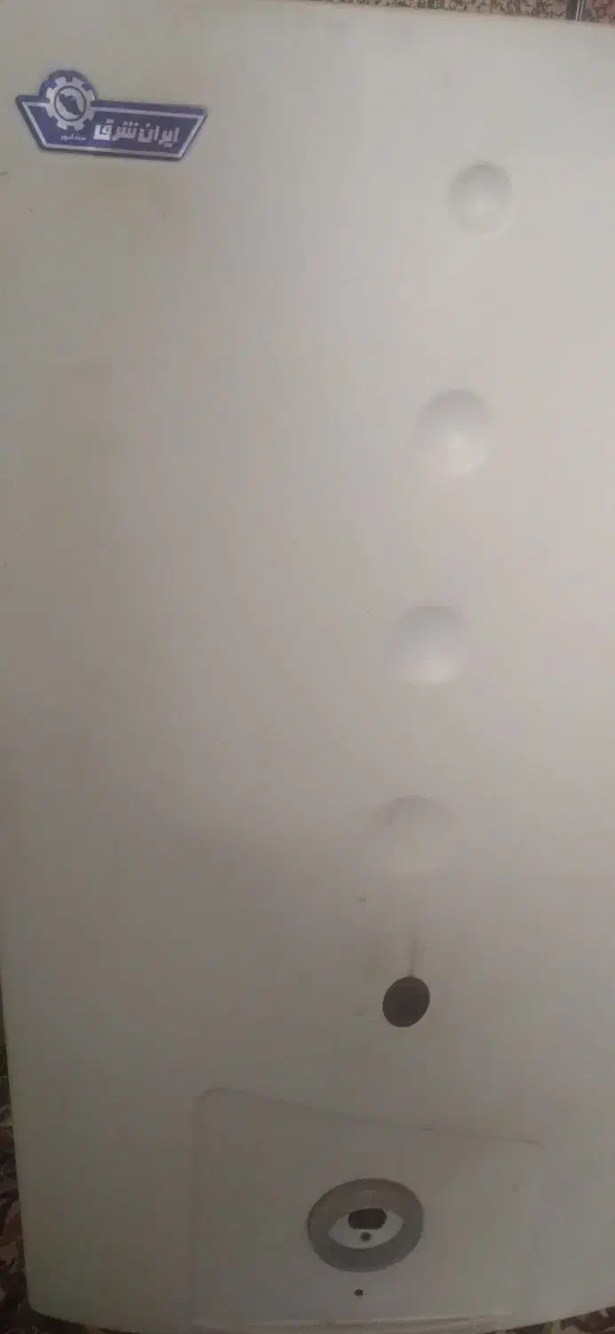 فروش اب گرم کن دیواری|آبگرمکن، پکیج، شوفاژ|نقده, |دیوار