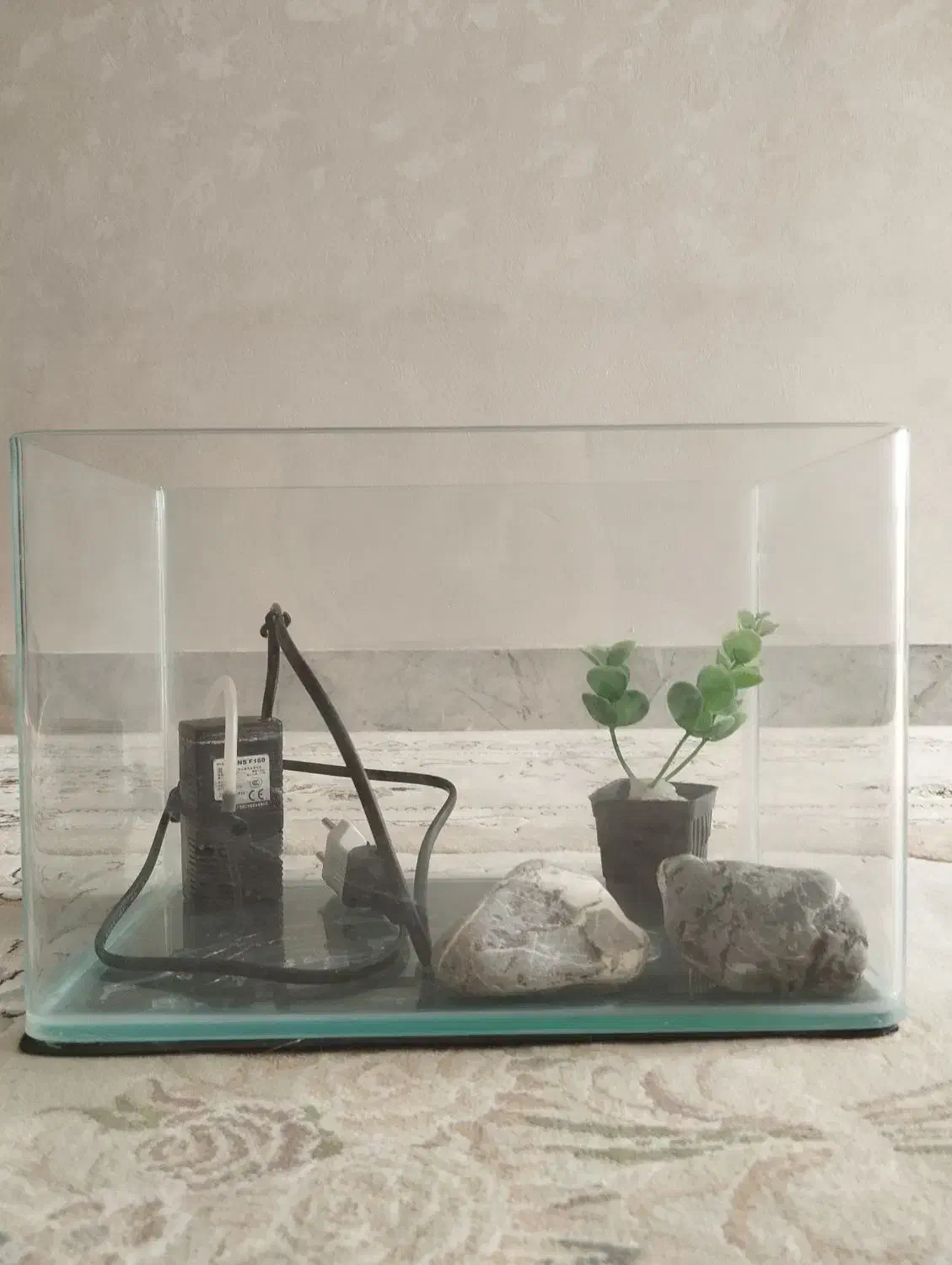 آکفاریوم|لوازم جانبی حیوانات|کرج, چهارصد دستگاه|دیوار