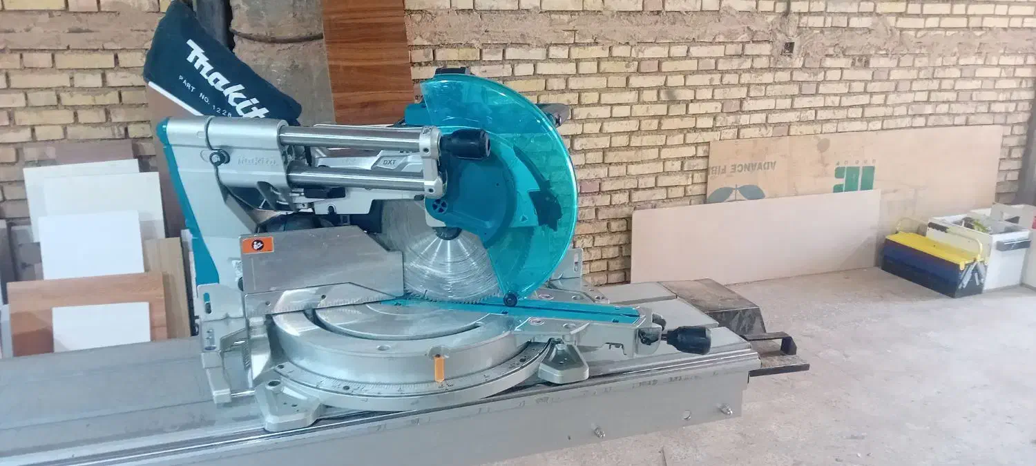 فارسی بر ماکیتا|ابزارآلات|تیران, |دیوار