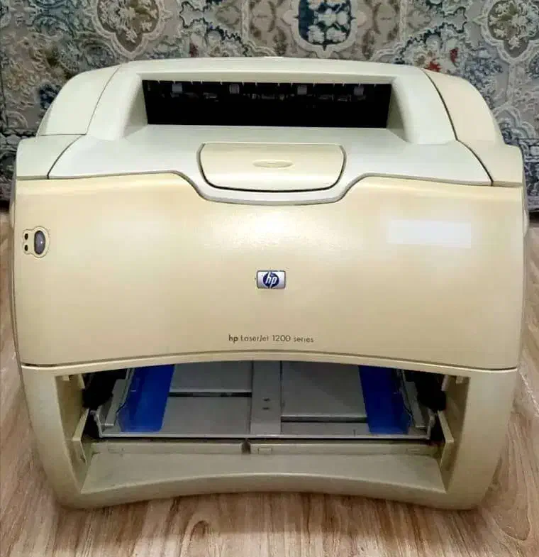 پرینترلیزری hp1200 باقابلیت چاپ ازگوشی|پرینتر، اسکنر، کپی، فکس|قم, نیروگاه|دیوار