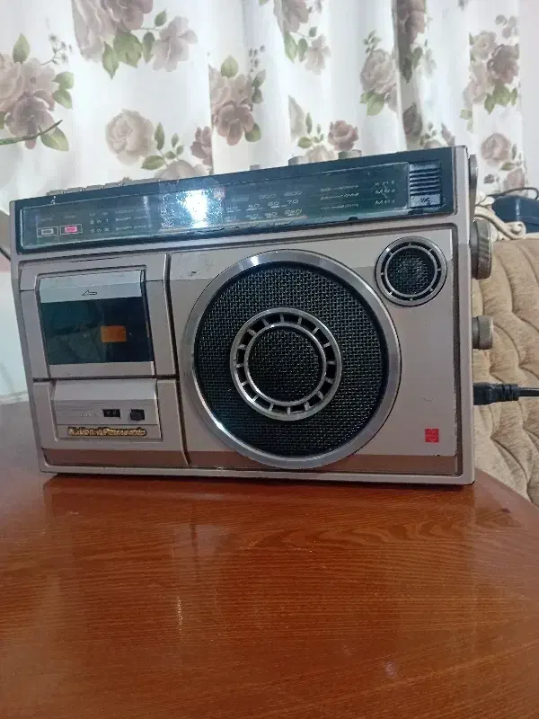 صوتی وتصویری|کلکسیون اشیاء عتیقه|مشهد, رستگار|دیوار