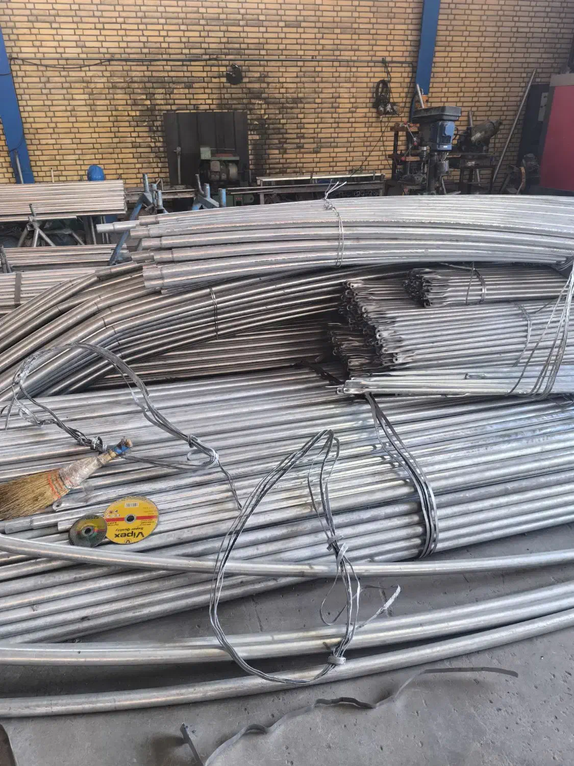 لوله قوطی گالوانیزه|مصالح و تجهیزات ساختمان|جیرفت, |دیوار