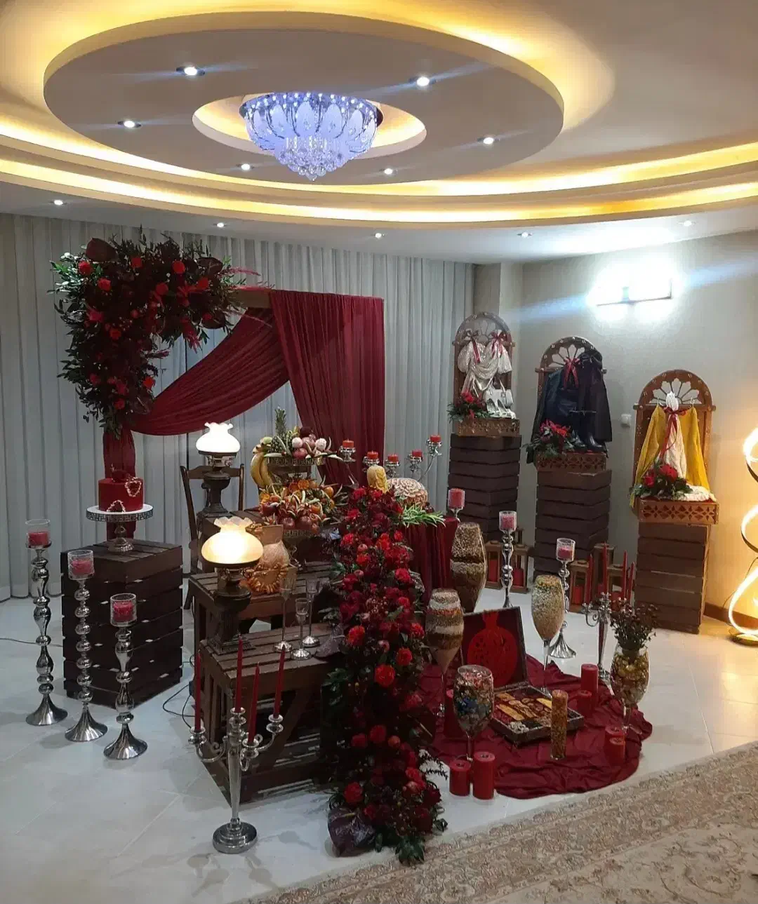 یلدا چیدمان میوه آرایی و گل آرایی و فینگر فود|خدمات پذیرایی، مراسم|کرج, حسینآباد|دیوار