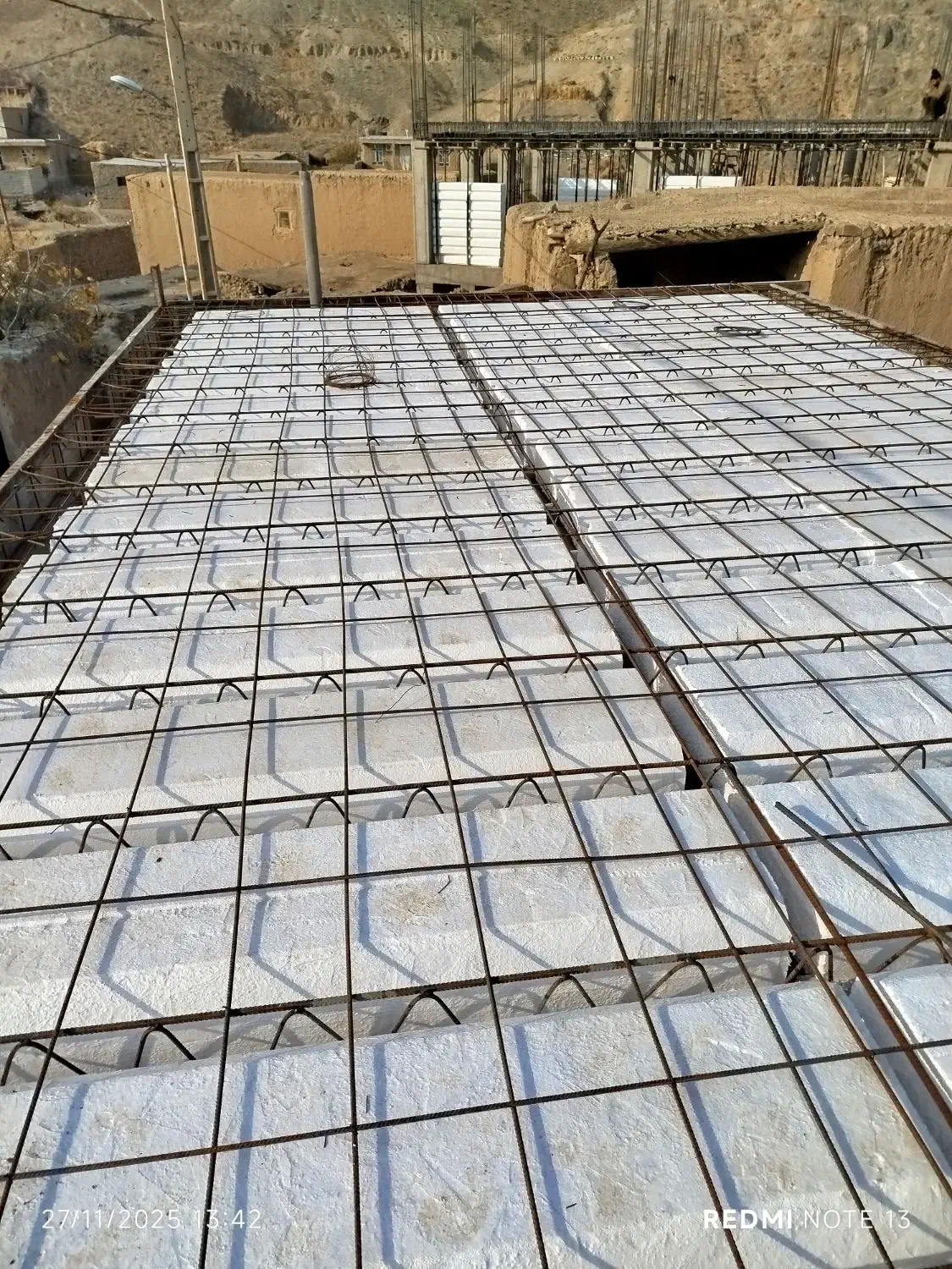 کار آلماتور بندی و بتن ریزی ساختمان|خدمات پیشه و مهارت|مرند, |دیوار