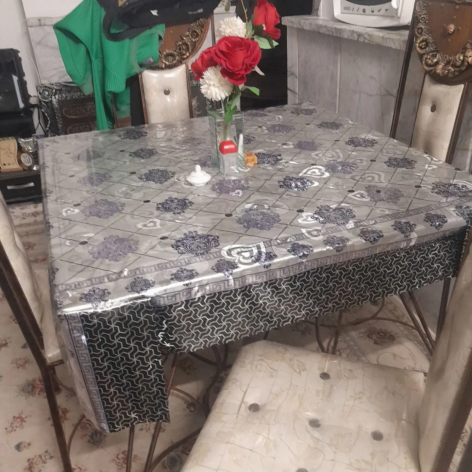 میز‌ناهار‌خوری|میز و صندلی غذاخوری|چناران, |دیوار