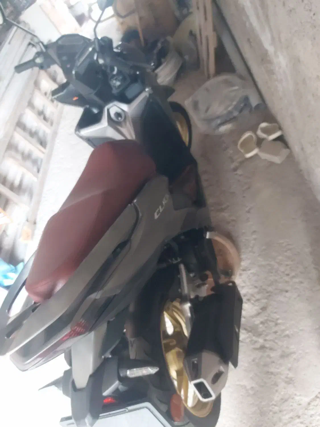 موتور|موتورسیکلت|صومعه‌سرا, |دیوار