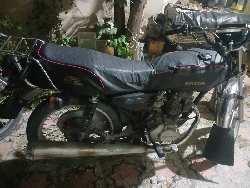 پیشرو125|موتورسیکلت|بوشهر, |دیوار