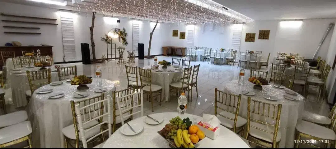 باغ تالار باغ مراسم عروسی جشن نامزدی تولدخانوادگی|اجارهٔ کوتاه‌مدت ویلا و باغ|ملارد, |دیوار