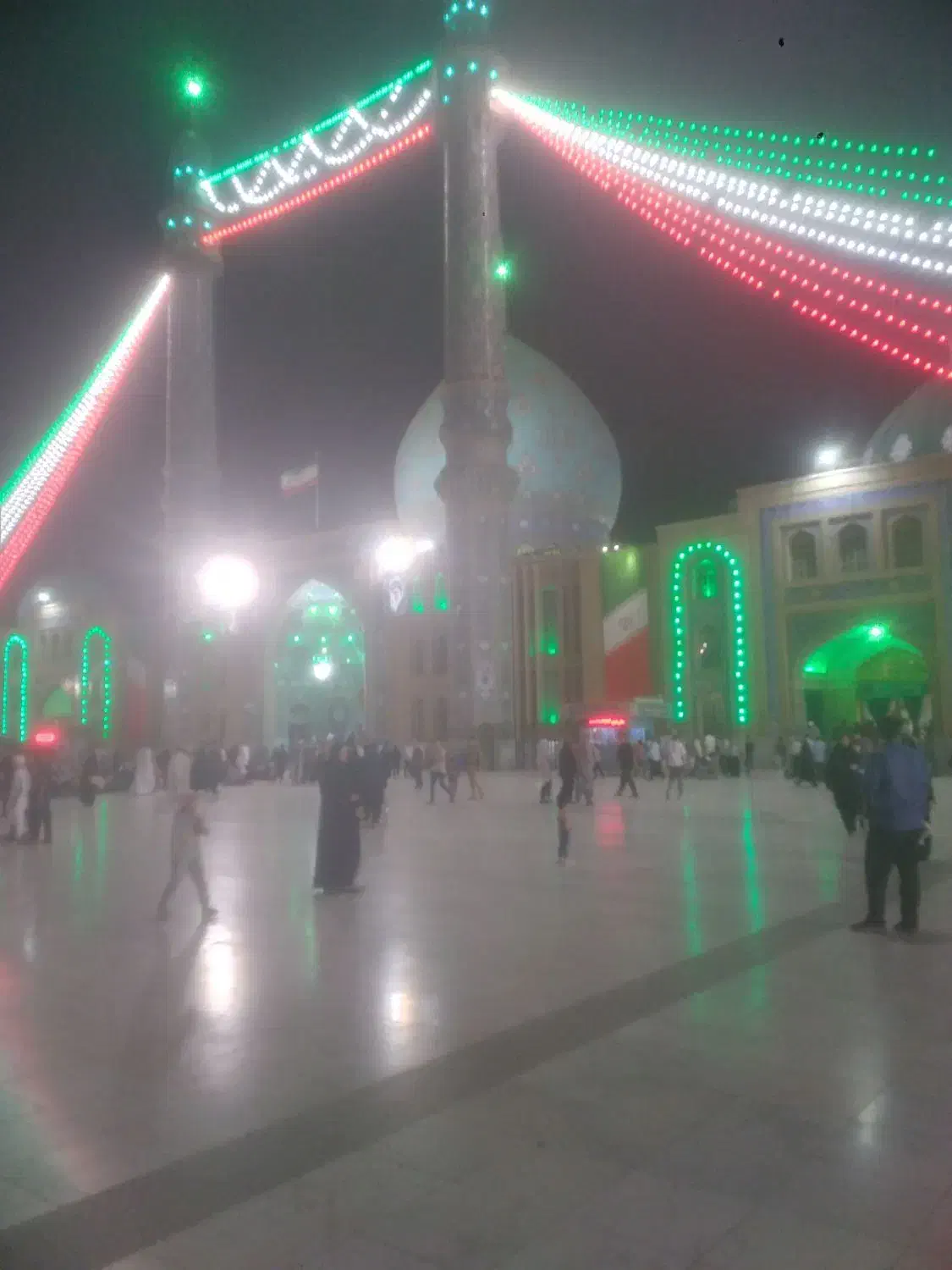 تسبیح شاه مقصود مسجد جمکران پیدا شده|اشیا|قم, انسجام|دیوار