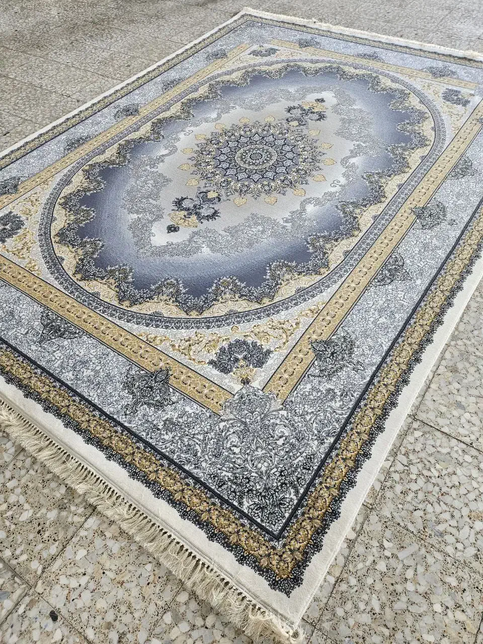 منصفانه ترین فرش پادادشهر فروش شرایطی|فرش|هندیجان, |دیوار