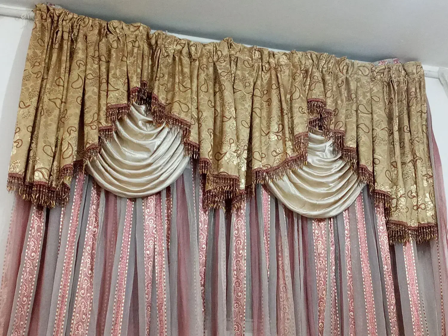 پرده|پرده، رانر، رومیزی|ساوه, |دیوار