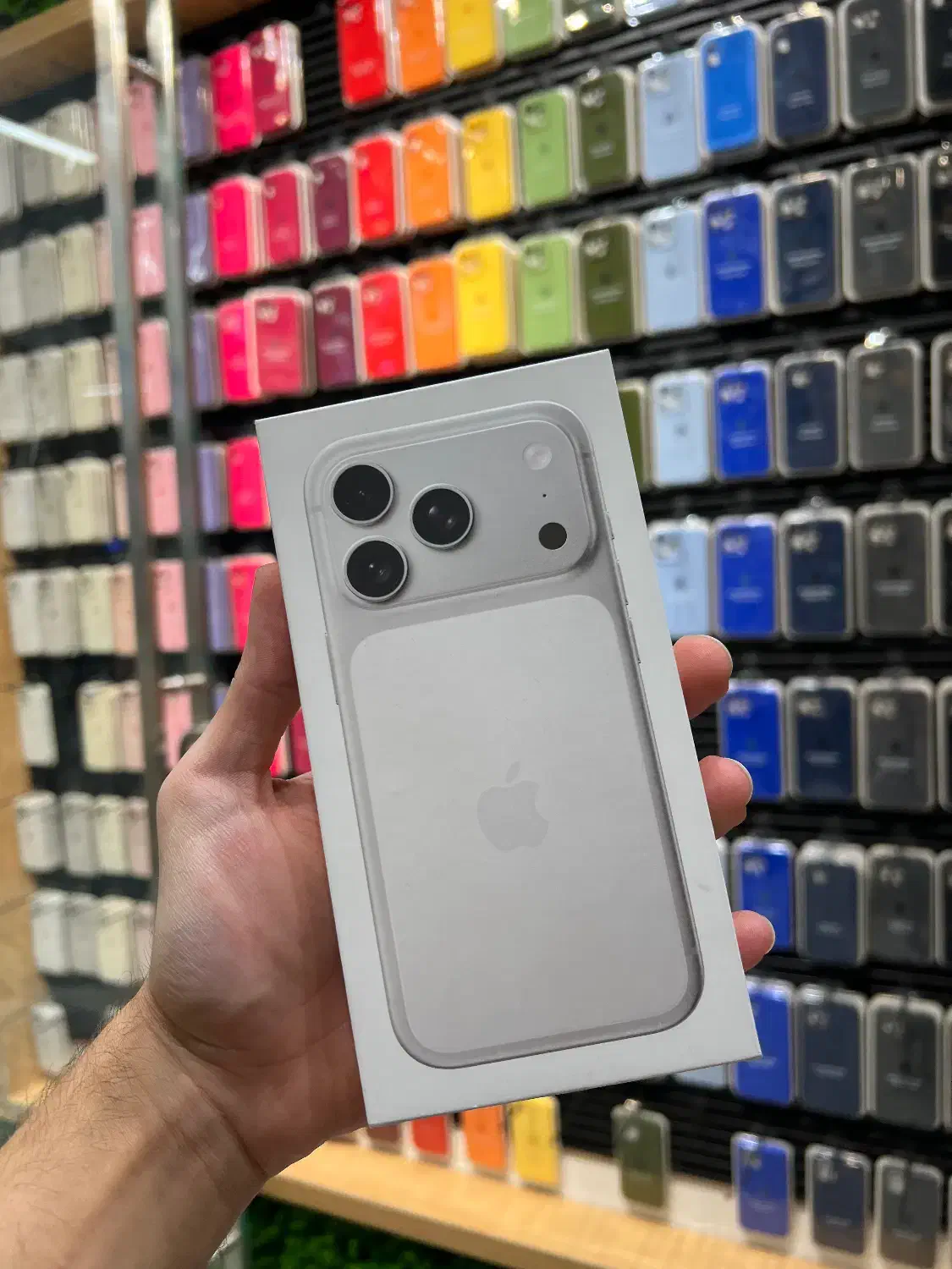 ۱۷ پرو 17 pro|موبایل|تهران, صادقیه|دیوار