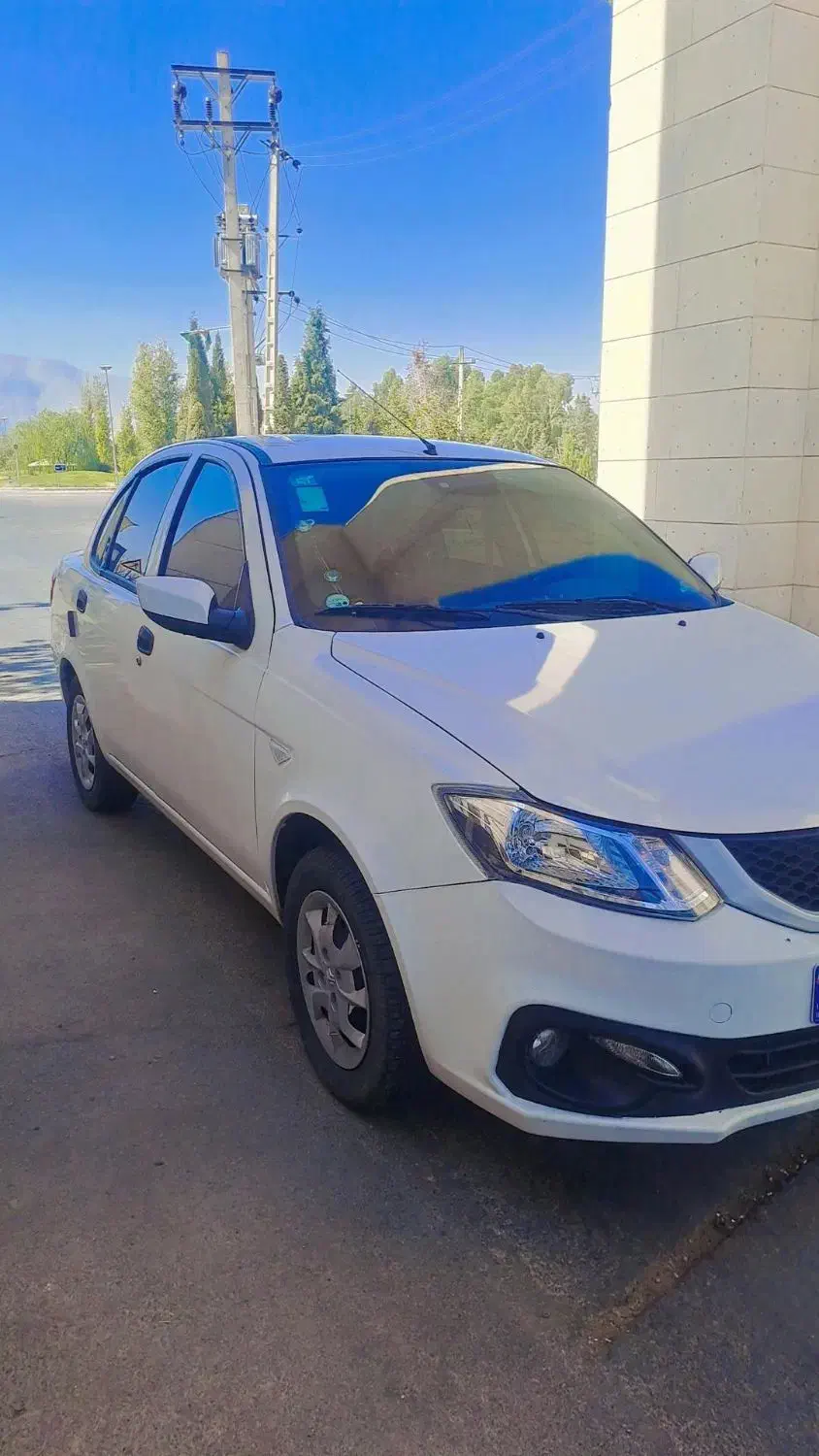 ساینا s تمام فابریک|خودرو سواری و وانت|شیراز, بریجستون|دیوار