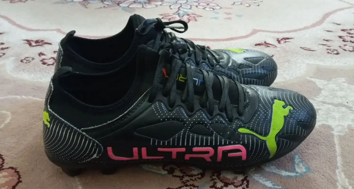 کفش ورزشی|تجهیزات ورزشی|لار, |دیوار