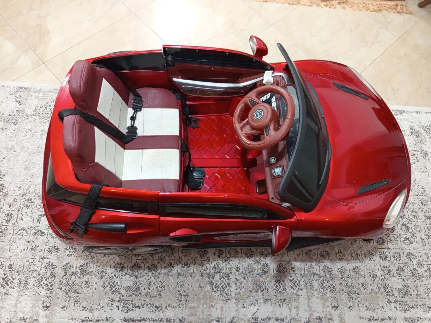 ماشین شارژی موزیکال پرقدرت|اسباب‌‌بازی|تنکابن, |دیوار