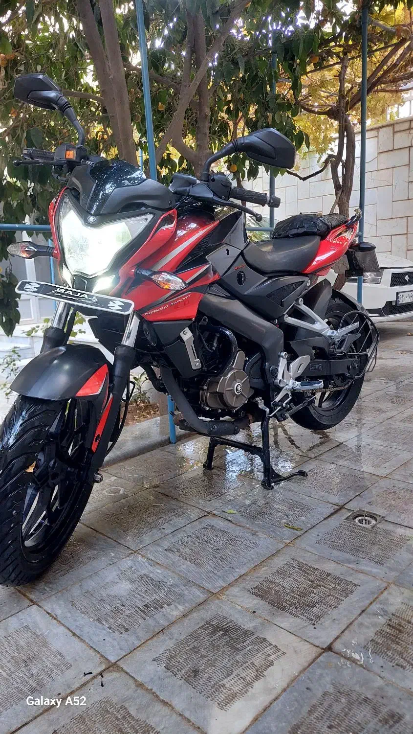 ns200مدل ۹۵|موتورسیکلت|اصفهان, عسگریه|دیوار